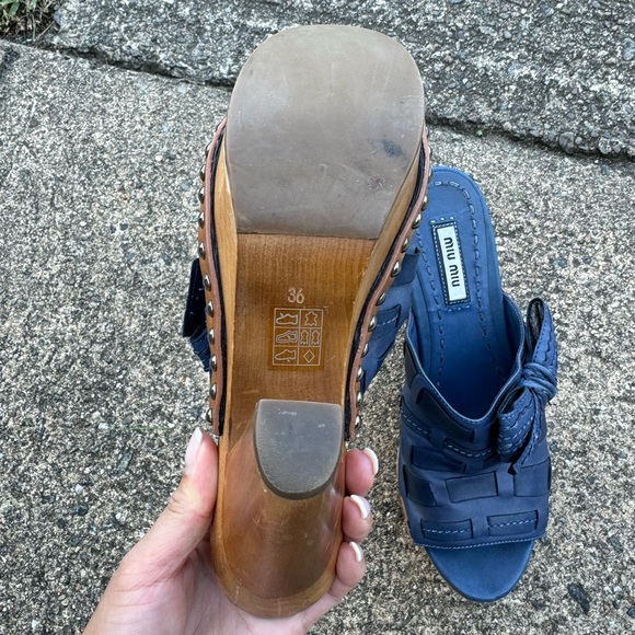 Miu Miu Blue‎ Leather Bow Studs Heeled
Platform Clogs. Size 6